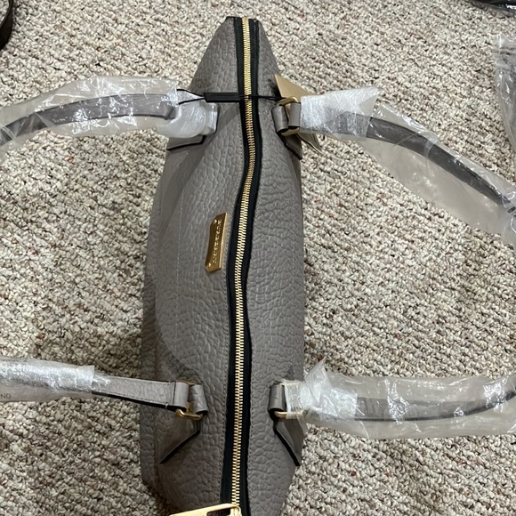BURBERRY GAIN WELBURN TOTE - Picture 13 of 17